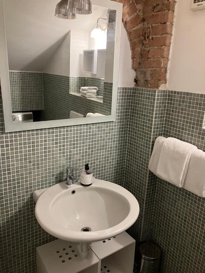 Locazione Via Fama 7 Apartment Verona Luaran gambar